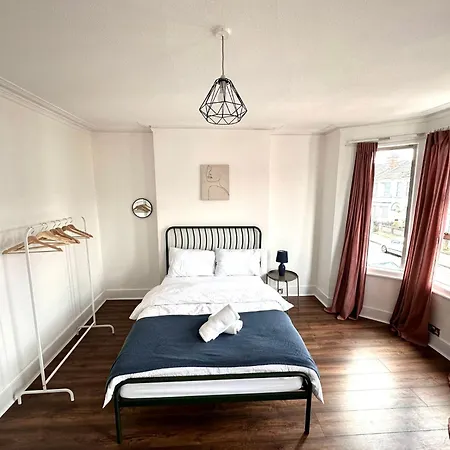 Charming, Renovated Residence In Willesden Green London Exterior foto